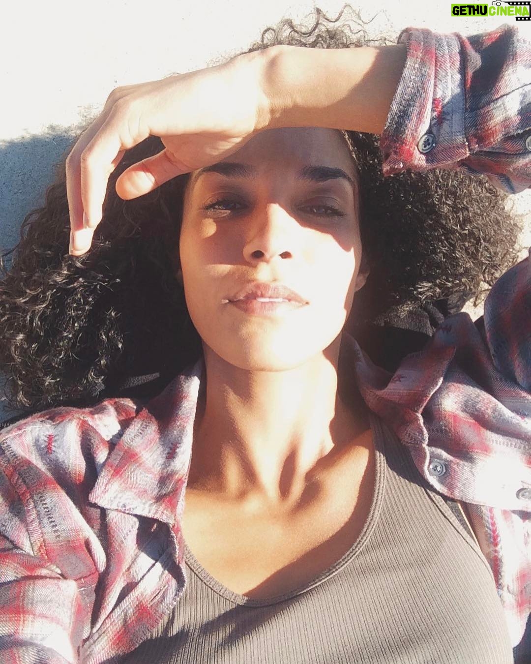 Brooklyn Sudano - 1.5K Likes - 10.19.16 - quiet moment on set #taken #tbt