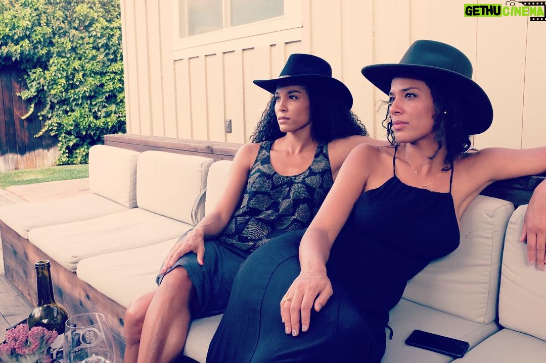 Brooklyn Sudano - 1K Likes - 📷: @truemotherhood #stetson #saarloosandsons #losolivos