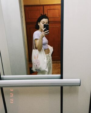 Bruna Quintas Instagram - Início feliz de uma primavera 🌸🐰
