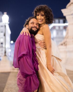 Bruna Quintas Instagram - O look só está completo agora.. 🪐💜

📸 @itwasfiti