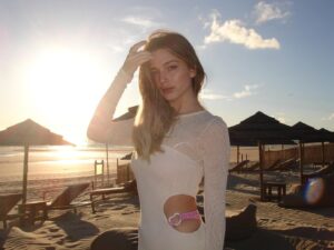 Bruna de Magalhães Instagram - já está tudo a pensar no mesmo (sunsets e caipirinhas)