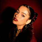 Bryana Salaz Instagram - oh yea 4got 2 tell insta yesterday, so swipe 2 second slide for a super thought out announcement. she’s .. dare i say… doing things ᵖˢ ᶦⁿᶜˡᵘᵈᶦⁿᵍ ᵇᵘᵗ ⁿᵒᵗ ˡᶦᵐᶦᵗᵉᵈ ᵗᵒ ˢᵉˣʸ ˢᶦⁿᵍˡᵉˢ