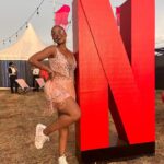 Buntu Petse Instagram - Day Two got me feeling festive!!🤩🌸 @heyneighbourfest brought @kendricklamar so I had to show up dripped in @nmbynicolemeyerson!!😍💕 Material: @moosas_fabrics
