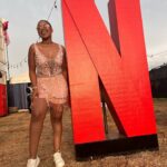 Buntu Petse Instagram - Day Two got me feeling festive!!🤩🌸 @heyneighbourfest brought @kendricklamar so I had to show up dripped in @nmbynicolemeyerson!!😍💕 Material: @moosas_fabrics