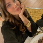 Burçin Abdullah Instagram – 1 Aralık’tan sesleniyorum, o gün set günüydü bugün pijama krallığı 💆‍♀️