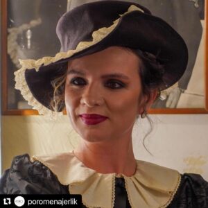 Burcu Altın Instagram - Haydi gel pazar 🎈🎈🎈 #Repost @poromenajerlik with @make_repost
・・・
Oyuncumuz Burcu Altın Deprem’in konuk oyuncu olarak yer aldığı Menajerimi Ara dizisinin set arkası fotoları... Pazar akşamı herkes ekran başına @burcualtindeprem @startv @ayyapim @alidemir @pablopablo23 @minegulercasting @menajerimiaradizi #menajerimiara #burcualtın #burcualtındeprem @poromenajerlik