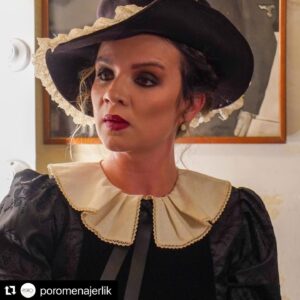 Burcu Altın Instagram - Haydi gel pazar 🎈🎈🎈 #Repost @poromenajerlik with @make_repost
・・・
Oyuncumuz Burcu Altın Deprem’in konuk oyuncu olarak yer aldığı Menajerimi Ara dizisinin set arkası fotoları... Pazar akşamı herkes ekran başına @burcualtindeprem @startv @ayyapim @alidemir @pablopablo23 @minegulercasting @menajerimiaradizi #menajerimiara #burcualtın #burcualtındeprem @poromenajerlik