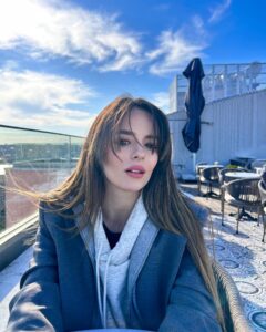 Buse Meral Instagram -