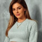 Buse Sinem İren Instagram – Ben de bir 90’lar ruzgari estireyim derken hortuma sebep oldum 😅 hangisini koyucaam 😱 sonuncusunda yapay zeka beni mavi gozlu yapmis 😅