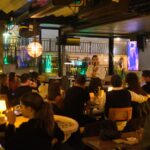 Buse Sinem İren Instagram - @aksipub ailesine ve gelen misafirlerimize teşekkür ederim 🥰 Aksi Lounge Suadiye yeni açıldı, ilk stand up showuyla kurdeleyi kestik