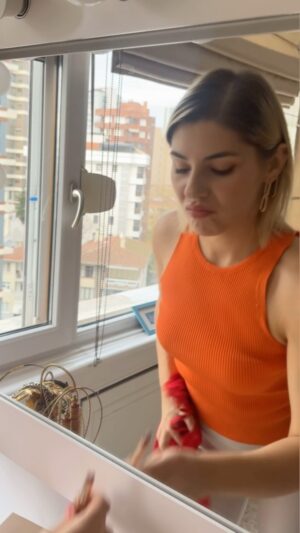 Buse Sinem İren Instagram - Libidomuzu nasıl kitap ayracı yaptık izleyin