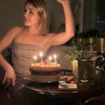 Buse Sinem İren Instagram - İyi ki doğduğum gün, bugün 8 🥰