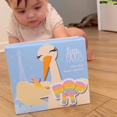Ángeles Balbiani Instagram - 💚🧡NEW IN💜❤️ My Little POP IT. Tu amigo perfecto para estas fiestas. 💛Ayuda a reducir los niveles de ansiedad y activación del sistema nervioso. 💛Contribuye al desarrollo cognitivo de los más pequeños. 💛Potencia la motricidad fina (coordinación y ejecución de movimientos musculares pequeños) 💛Fomenta la atención y la concentración.
