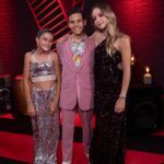 Áurea Instagram - Gala 3, a semifinal.. foi duro, estivemos todos com as emoções à flor da pele e não foi fácil dizermos mais uma vez adeus aos nossos meninos🥺 @carolina_quintas_official , és maravilhosa e eu sou a mais orgulhosa por te ter tido comigo, que esta experiência te tenha acrescentado e possa ter sido a confirmação daquilo que farás para sempre, encantar tudo e todos com a tua voz! Meninos, o sonho continua, aproveitem todas as oportunidades e acima de tudo, sejam sempre felizes!💛 @_mariapedro5_ Estamos na finaaaall!!! Tão feliz por ti💛🐣 #equipaaurea @thevoiceportugal