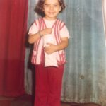 Çiçek Dilligil Instagram – 2024 çocukluğum masumiyetinde olsan ya. Gülümseten, minicik şeylerle mutlu eden, temiz, yalansız- dolansız, çıkarsız, beklentisiz, savaşsız, bereketli, gülen çocuklar, huzurlu, güvenli, samimi, gerçek büyükler.. Devamı hak edenin içinden geçtiği, dilediği gibi olsun 🙏 Son günlerde en sarsıldığım mesele ama olsun, gene de güvenmek istiyorum sana 2024 🙏 Güzel gel.. Biz ailece seni kucaklamaya hazırız ❤️
