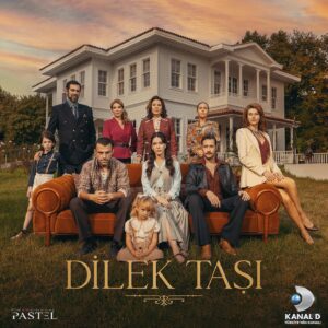 Çiçek Dilligil Instagram - Mevsimler değişir, hayatlar değişir fakat hatıralar hep kalıcıdır…
7 Eylül’de @kanald de
@dilektasitvdizisi 
@pastelfilmtv 
@efeirvul 
@ltndnmz 
@hakangencann1903 
@pervindurmazz