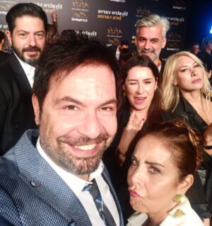 Çiçek Dilligil Instagram - Çipimize Sağlık 😎 #tbt.. Özlenen. Beklenen. Ertelenen..
