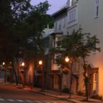 Élodie Routhier Instagram - Petite ville remplie de richesse