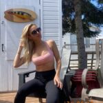 Élodie Routhier Instagram –
