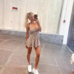 Élodie Routhier Instagram –