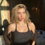 Öykü Çelik Instagram - 🖤