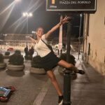 Özge Borak Instagram – 🤸🏽‍♀️🛴