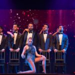 Özge Borak Instagram – Salı akşamı Broadway in İstanbul Vol.2 gösterimiz vardı. Bu proje böyle, sadece tek gösteri. “Tekrarı yok mu?” diyenlere “Vol.3 olabilir” cevabını verebiliyoruz ancak. Seyircinin zevkle izlediği, bizim şevkle şarkı söyleyip, dans ettiğimiz bir gece oldu. Nurcan, Uğur, Serpil abla, Nur, Cihan, Canan ve partnerim Ayça başta olmak üzere emeği geçen herkesi tebrik ediyorum. Seyredememiş olanlara da Vol.3 öncesi bir fikir olsun diye benden iki video bırakıyorum. ❤️😘 #broadwayinistanbulvol2 📷 @verkan6520