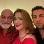 Özge Borak Instagram – Mutlaka bağırmak ve tuhaf sesler çıkarmak gerek ve hatta şarttır. 😅🎉❤️🤣🥂💋