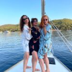 Özge Borak Instagram - Bu kadınlar tamamdır dostum. Seviyorum sizi 💗💋 #sisters