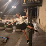 Özge Borak Instagram – 🤸🏽‍♀️🛴