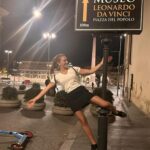 Özge Borak Instagram – 🤸🏽‍♀️🛴