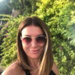 Özge Özberk Instagram - Artık bahar di mi? Tamam yani? ☀️ 🌧 #huni👻 #TheysayitsSpring 🌸