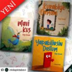Özge Özberk Instagram - Bizim okul geçen hafta açılmış olsa da, bugün okula başlayan minimini birinci sınıf boncuk kafalara sonsuz başarılar diliyorum 🐣 Yolları uzun ♥️ Onlara bu yolda eşlik edecek olan 4-7 yaş resimli çocuk kitaplarım bu sene @inkilapkitabevi ‘den çıkıp kitapçılarda yerini aldı🐣 Yenileri de yolda 🚀🚀 Uzuuuun ve heyecanlı bir macera beni bekler. Hadi ben yazmaya… 🫶🏻 #MaviKuş💙 #KurabiyeOrmanı🧡 #YapabilirsinDostum❤️ #picturebook #picturebookillustration #çocukkitapları 💟