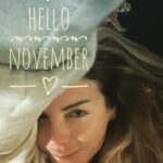 Özge Özberk Instagram - #nofilterjustnovember 🧡🙏🏼 When you connect to the silence within you, that is when you can make sense of the disturbance going on around you.. S.R.