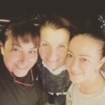 Özlem Tokaslan Instagram - Ah nasıl severim bir bilseniz♥️ @bennu_yldrmlar @ruchancaliskur