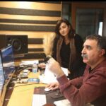 Özlem Tokaslan Instagram – Bu akşama güzel bir türkü bırakalım. Dinlemeyenler için ”Şu İzmir’den Çekirdeksiz Nar Gelir” tüm dijital müzik platformlarında ve Özlem Tokaslan YouTube kanalında yayında!