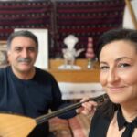Özlem Tokaslan Instagram – Kıymetli üstad Erdal Erzincan ile stüdyo günlerinden bir an… Çok kıymetli bir an… Memleketim İzmir’in eşsiz türkülerinden ”Şu İzmir’den Çekirdeksiz Nar Gelir’i” kıymetli üstadımızla birlikte dinleyiciye ulaştırmanın onurunu yaşadım. Yoksa siz hala dinlemediniz mi? 

 “Şu İzmir’den Çekirdeksiz Nar Gelir” tüm dijital müzik platformlarında ve Özlem Tokaslan YouTube kanalımda yayında!

Yöre: İzmir 
Derleyen: Muzaffer Sarısözen 
Müzik Direktörü: Erdal Erzincan @erdalerzincan 
Kayıt Stüdyosu: Temkeş Müzik  @temkesmuzik 
Mix-Mastering: Ertan Keser 
Vokal: Özlem Tokaslan 
Video Klip Senaryo: Özlem Tokaslan
Video Klip Animasyon: Sena Şat @sena.sat
