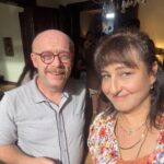 Özlem Tokaslan Instagram - Düş gibiydi.Gerçekleşen bir düş gibi..Yolculuğu eşsiz kılan güzel yol arkadaşlarım çok yaşayın siz e mi! Böyle bir takım oyununun parçası olmak mesleğimin en güzel deneyimiydi diyebilirim. Umarım yeniden..♥️🌹🦋 Bu bağ kopmaz bence.. @beytiengin @ruchancaliskur @yusufpirhasan @ummu_putgul @hsahinturk @nilsuyillmaz @ruhisariofficial @umutkurt @denizcengizz @melisadongel @nilsuyillmaz @raminarin @serkaytutuncu @dilandeniz #kusursuzkiracı