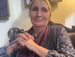 Özlem Tokaslan Instagram - Düş gibiydi.Gerçekleşen bir düş gibi..Yolculuğu eşsiz kılan güzel yol arkadaşlarım çok yaşayın siz e mi! Böyle bir takım oyununun parçası olmak mesleğimin en güzel deneyimiydi diyebilirim. Umarım yeniden..♥️🌹🦋
Bu bağ kopmaz bence..
@beytiengin @ruchancaliskur @yusufpirhasan @ummu_putgul @hsahinturk @nilsuyillmaz @ruhisariofficial @umutkurt @denizcengizz @melisadongel @nilsuyillmaz @raminarin @serkaytutuncu @dilandeniz #kusursuzkiracı