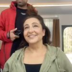 Özlem Tokaslan Instagram – Sabahları enerjiyi yükseltmek için hazırlık sırasında çenemin düştüğü doğru, evet. Eğlenceli hazırlıklar vol.1 😇🌸
