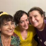 Özlem Tokaslan Instagram - Düş gibiydi.Gerçekleşen bir düş gibi..Yolculuğu eşsiz kılan güzel yol arkadaşlarım çok yaşayın siz e mi! Böyle bir takım oyununun parçası olmak mesleğimin en güzel deneyimiydi diyebilirim. Umarım yeniden..♥️🌹🦋 Bu bağ kopmaz bence.. @beytiengin @ruchancaliskur @yusufpirhasan @ummu_putgul @hsahinturk @nilsuyillmaz @ruhisariofficial @umutkurt @denizcengizz @melisadongel @nilsuyillmaz @raminarin @serkaytutuncu @dilandeniz #kusursuzkiracı