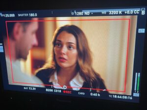 Özlem Tokaslan Instagram - Düş gibiydi.Gerçekleşen bir düş gibi..Yolculuğu eşsiz kılan güzel yol arkadaşlarım çok yaşayın siz e mi! Böyle bir takım oyununun parçası olmak mesleğimin en güzel deneyimiydi diyebilirim. Umarım yeniden..♥️🌹🦋
Bu bağ kopmaz bence..
@beytiengin @ruchancaliskur @yusufpirhasan @ummu_putgul @hsahinturk @nilsuyillmaz @ruhisariofficial @umutkurt @denizcengizz @melisadongel @nilsuyillmaz @raminarin @serkaytutuncu @dilandeniz #kusursuzkiracı