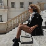 Üzel Kərimova Instagram - 🖤🪽