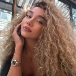 Üzel Kərimova Instagram – Günlər keçir..
Bizə qalır…
O günlərin xatirəsi… 🎶🎶