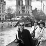 İdil Sivritepe Instagram - Paris, çok sevdiklerimle.🌹 o kadar çok fotoğraf var ki, bir süre buraları işgal edecek gibiyim :)