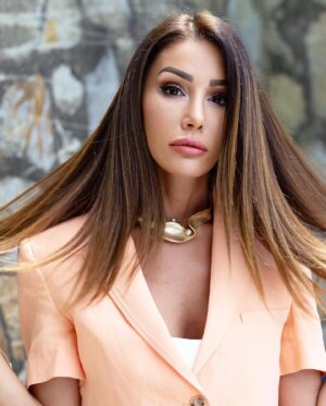 İnci Pars Instagram - 📸 @ayda.zarrin 👁