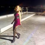 Şebnem Dönmez Instagram - 🐾🐾🐾🐾🐾🐾🐾🐾 Styling @yusufcandirik Dress @basaklaoffical @seebe.istanbul Necklace: @thechariteslondon Bracelet @matchabyduygu Shoes @giuesppezanotti