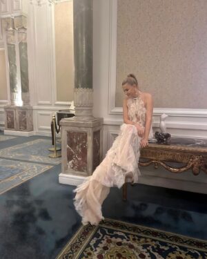 Şebnem Dönmez Instagram - Nice 35 senelere…
Teşekkürler @marieclairetr ✨

Styling: @yusufcandirik
Dress: @haleia
Jewellery: @selimvurgeç
Makeup: @evren_yaman