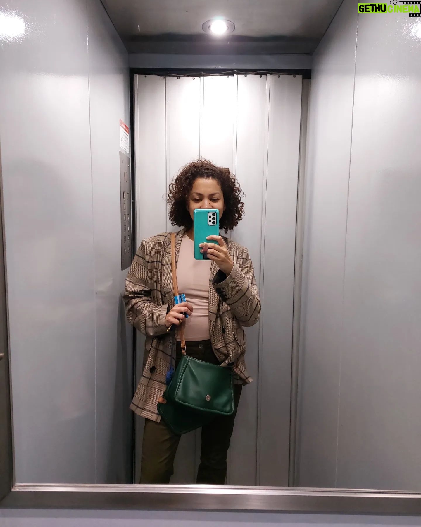 Cíntia Raquel Instagram - Meu mês de agosto foi cheio de gente linda e arte!