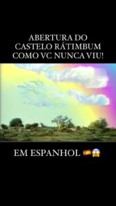 Cíntia Raquel Instagram - O Castelo Rátimbum fez tanto sucesso que também passou em países de língua espanhola. Por conta disso é que foi localizado pro espanhol e virou “Castllo Rátimbum”! ❤️🏰 O que acharam?